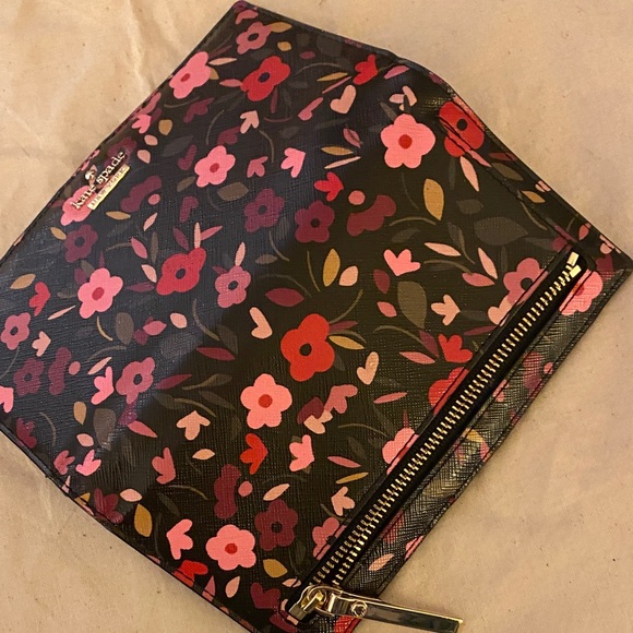 Kate Spade Black Floral Wallet - Picture 6 of 6